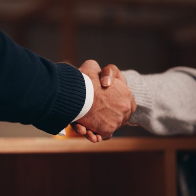 Signing the vendor contract